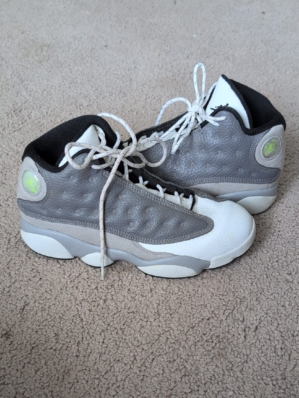 Jordan 13 Retro Atmosphere Gray and White Basketball Sneakers